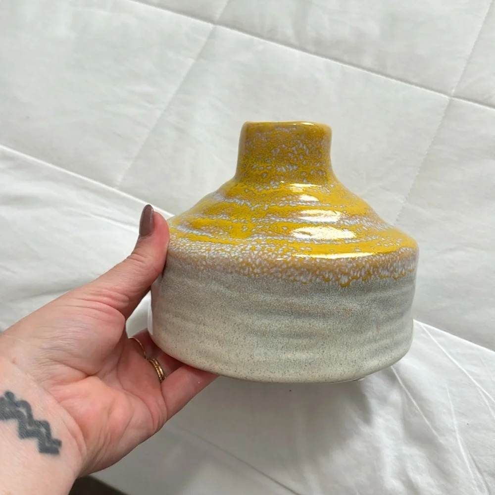 Decorative vase